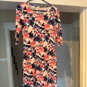 LARA half sleeve dress, size Small